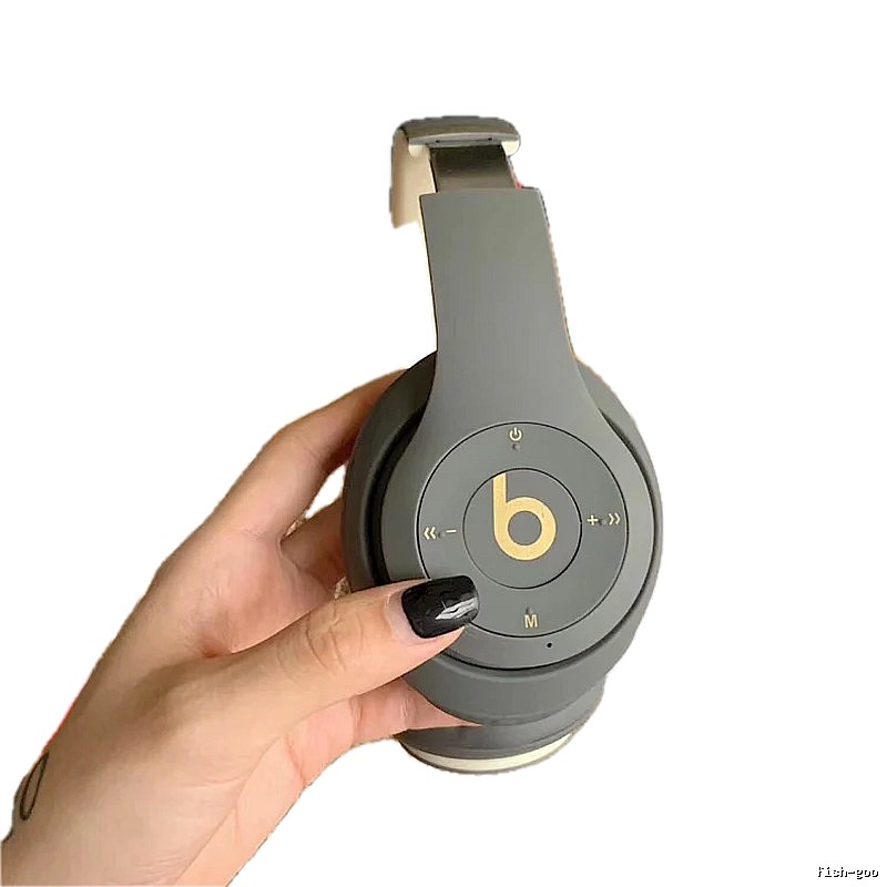 Beats Studio Wireless Headphones in Gray