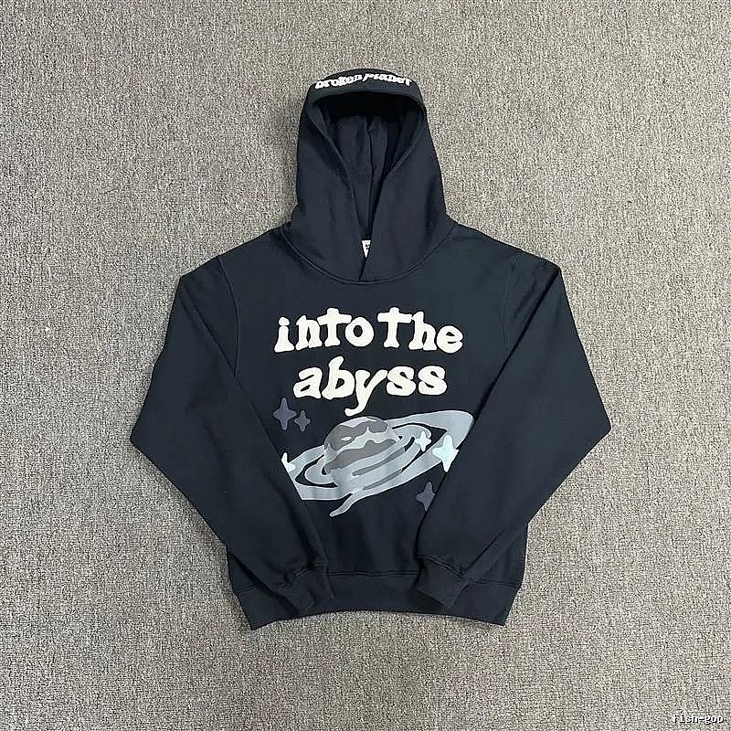 Broken Hearts Style H210 Skull Graphic Hoodie Modern Fit
