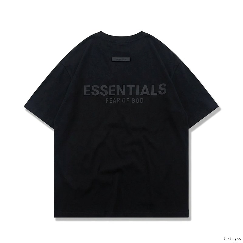 ESSENTIALS minimalist style black T-shirt