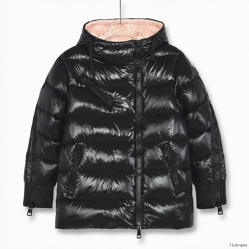 Moncler shiny and stylish black down jacket