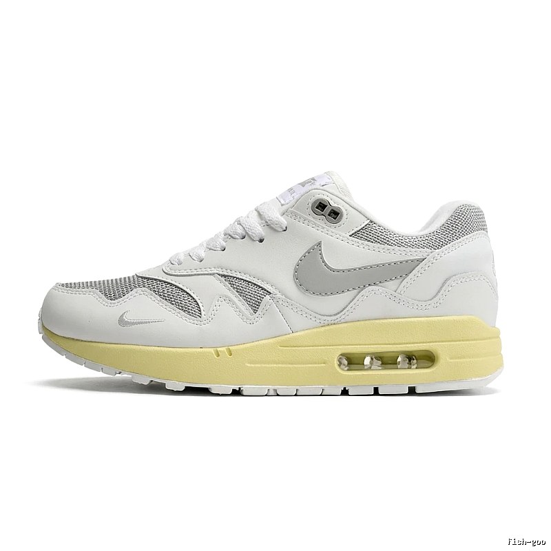 Nike Air Max retro-style white shoes