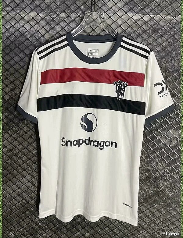 Real Madrid Logo Detail Home soccer jersey White Real Madrid with Functional Detail