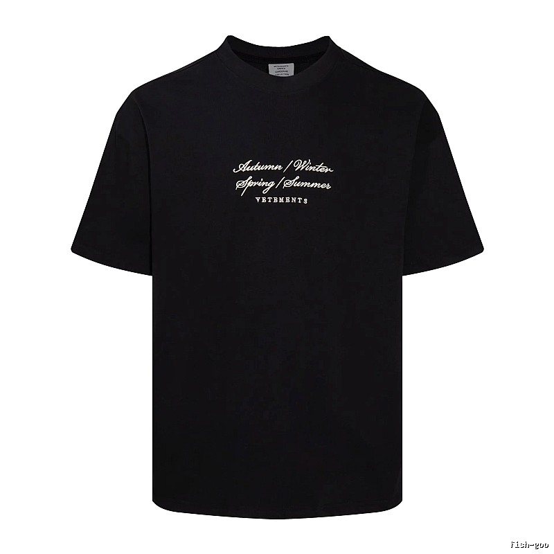 Summer Statement graphic T-shirt Black Colorful Lucky with Bold Graphic